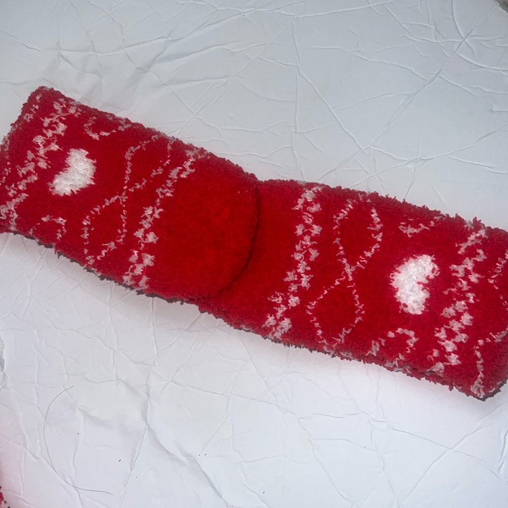 Pink Victoria’s Secret Cozy Socks - Picture 4 of 4